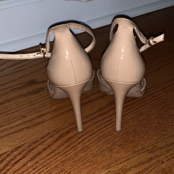 Jessica Simpson pumps - Picture 3 of 3